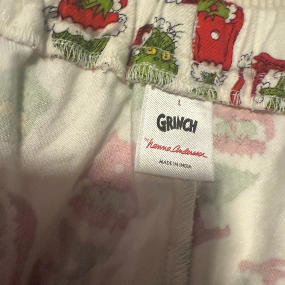 Hanna Andersson x Grinch White Pajama Pants with Red and Green Print - Picture 7 of 8